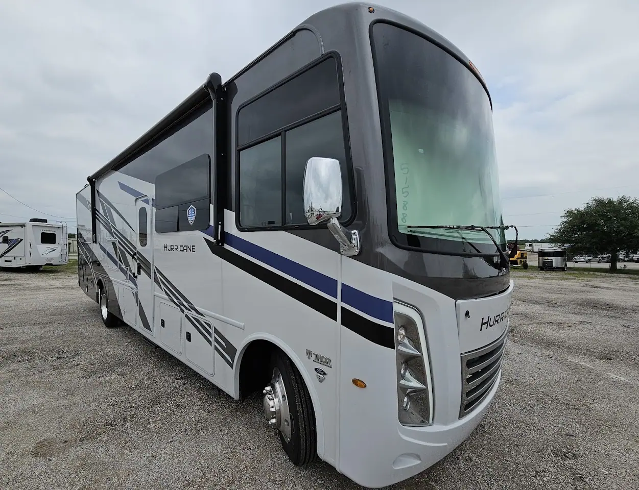 Quest RV Rental & Service, RV storage in Rockwall
