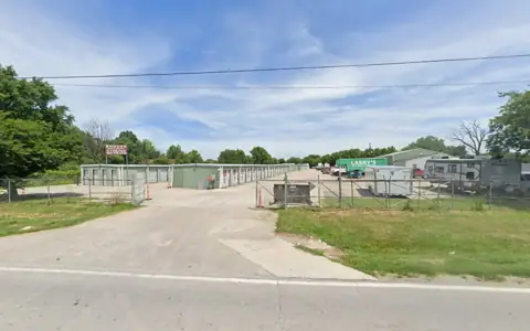 Brooks Mini Self Storage photo 2