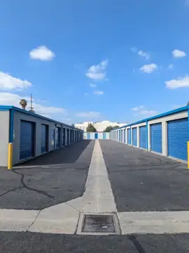 US Storage Centers photo 2