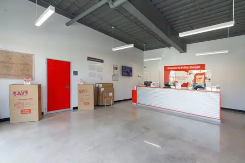 Public Storage photo 2