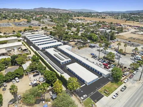 Extra Storage Lake Elsinore photo 2