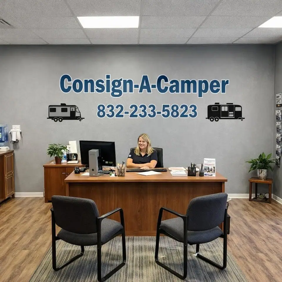 Consign A Camper an RV Dealer, RV storage in Cleveland