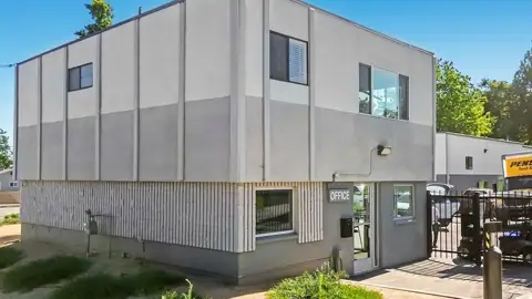 Extra Space Storage in Claremont, CA