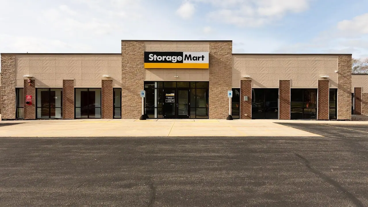 StorageMart, RV storage in Franklin