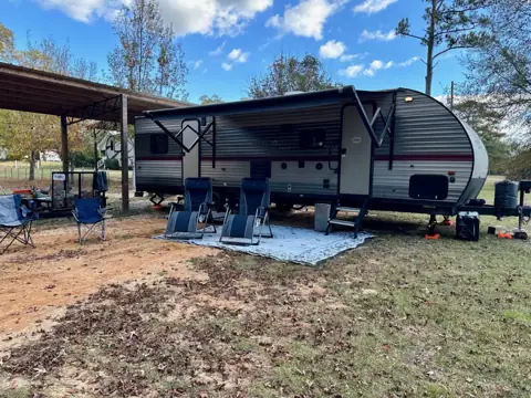 Boondocks RV Park and Storage photo 2