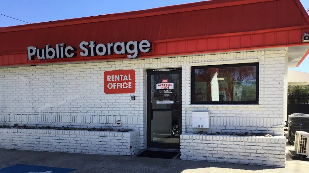 Public Storage, RV storage in Charleston