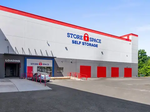 Store Space Self Storage in Philadelphia, PA