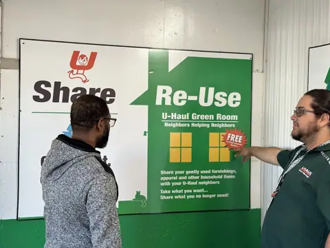 Self-Storage at U-Haul in Broadview, IL