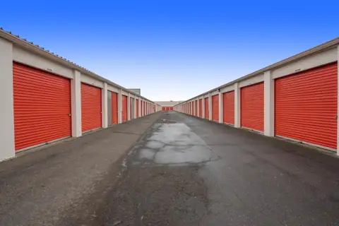Public Storage photo 2