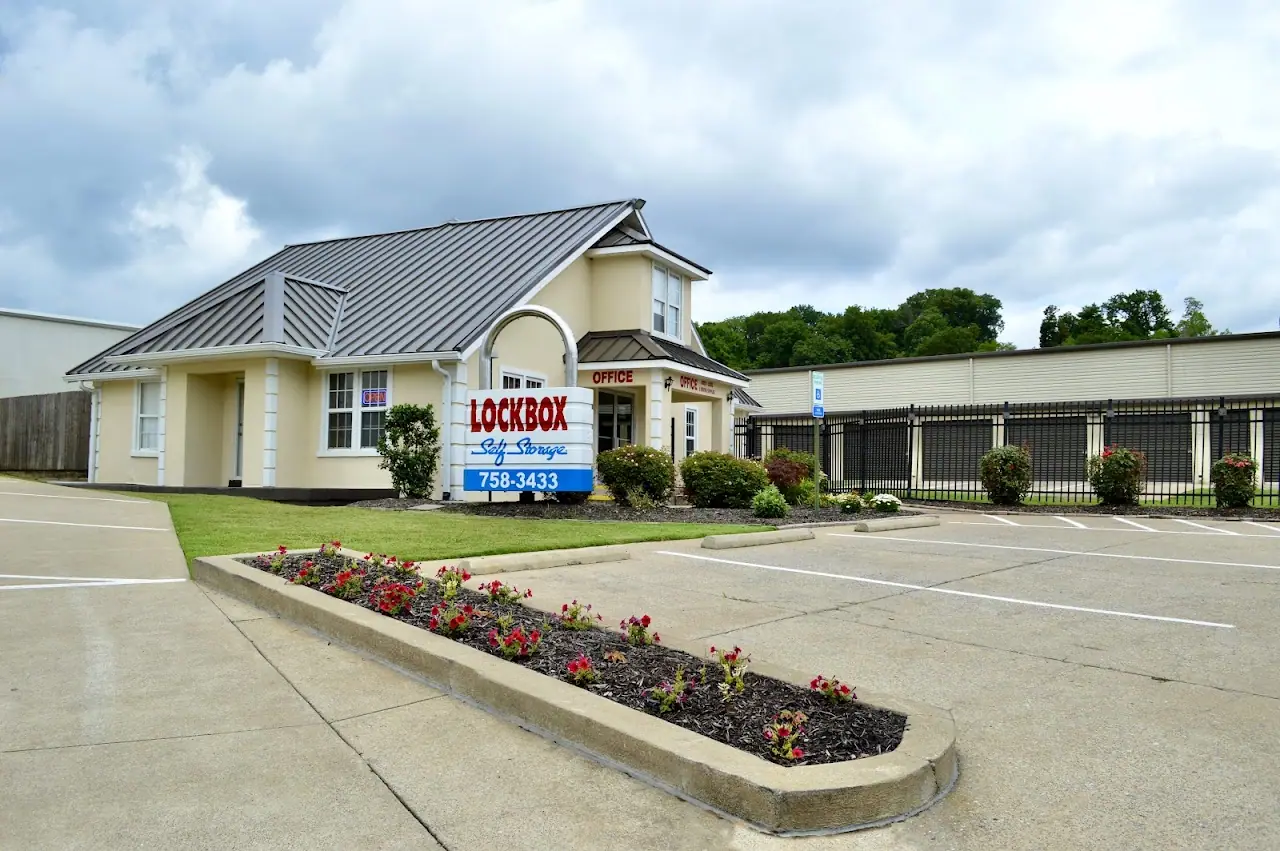 Lock Box Self Storage, RV storage in Mt. Juliet