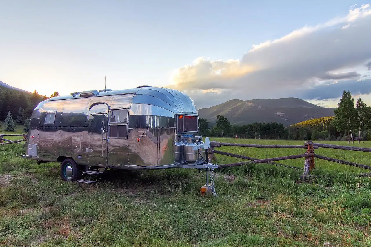 NW Adventure Rentals, RV storage in Lynnwood