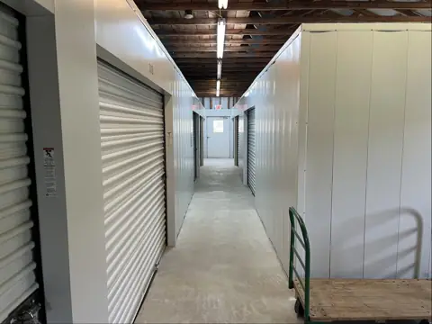 Sedgwick Storage - Sedgwick - Self-Service photo 2
