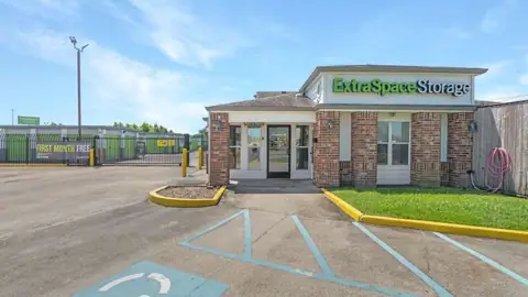 Extra Space Storage in New Orleans, LA