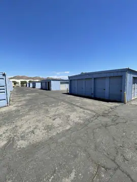 Lakeside Self Storage in Lake Elsinore, CA