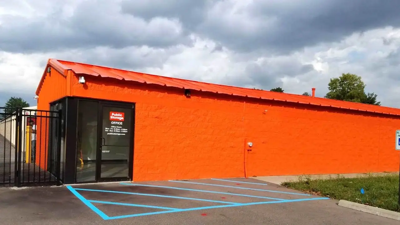 Public Storage, RV storage in Clarksville