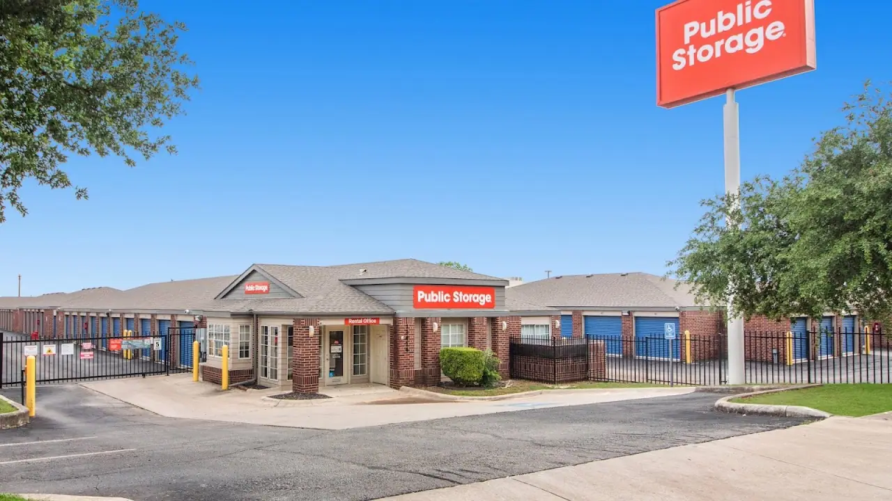 Public Storage, RV storage in San Antonio