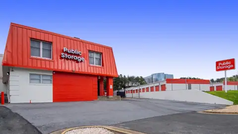 Public Storage photo 2