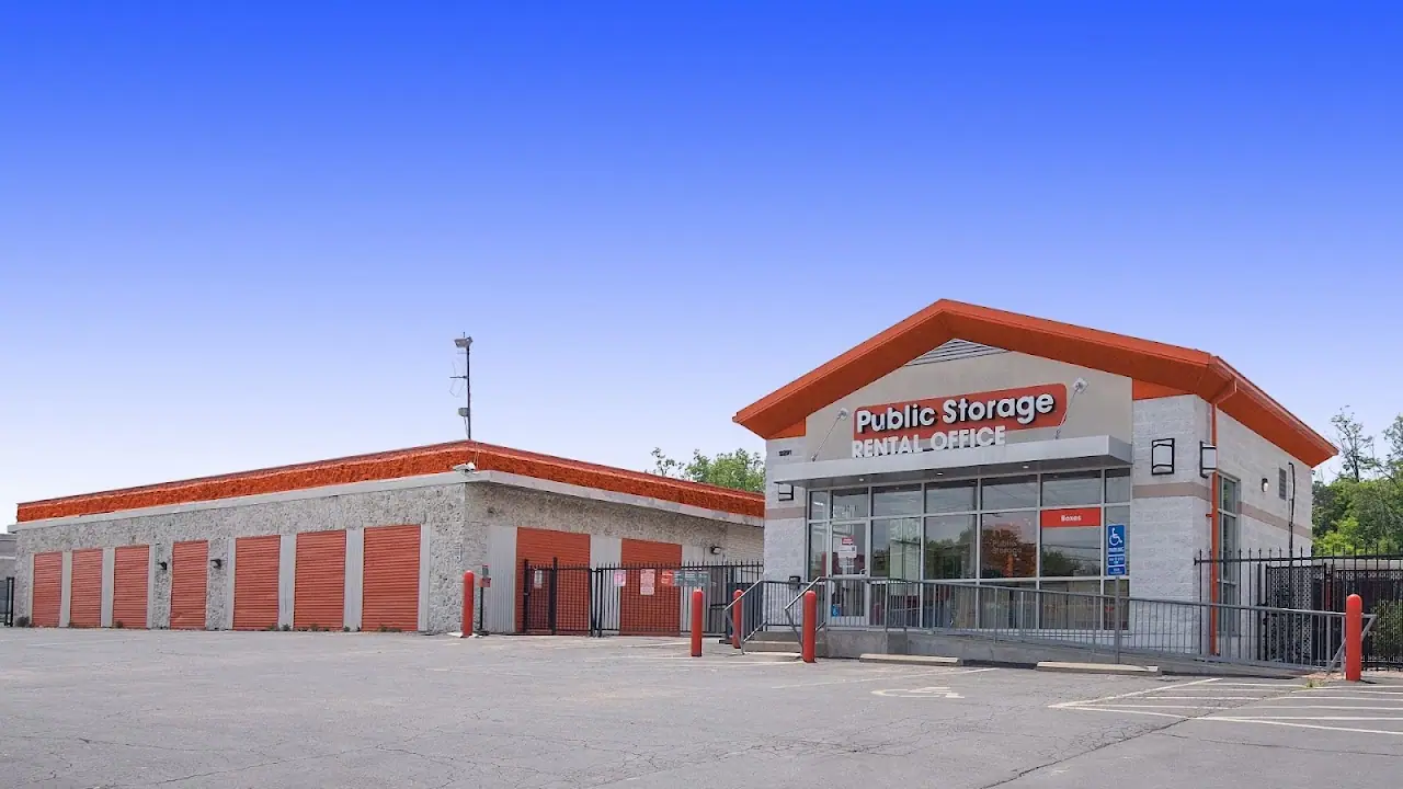 Public Storage, RV storage in St. Louis