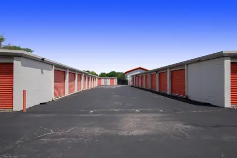 Public Storage photo 2