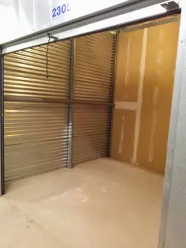 Stephanie Mini Self Storage for Public 30 dollar per unit every day photo 2