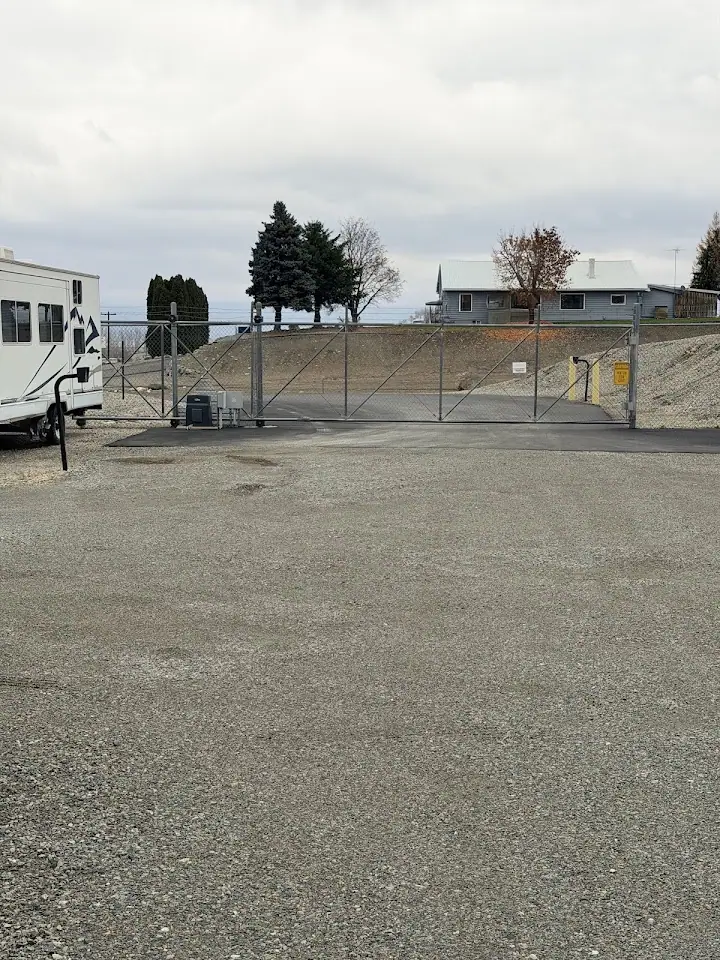 Lafferty Self Storage Solution, RV storage in Okanogan