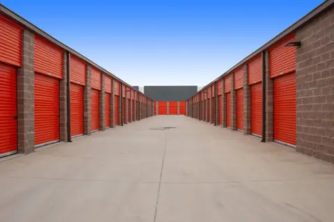 Public Storage photo 2