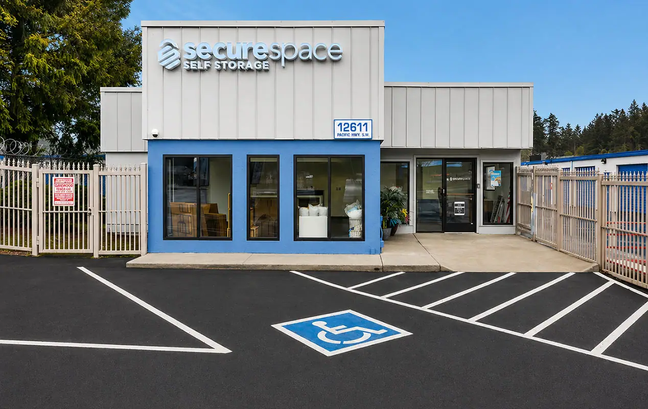 SecureSpace Self Storage Lakewood, RV storage in Lakewood