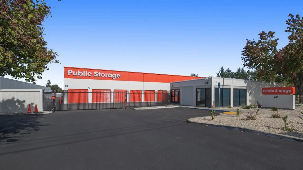 Public Storage, RV storage in Pleasant Hill