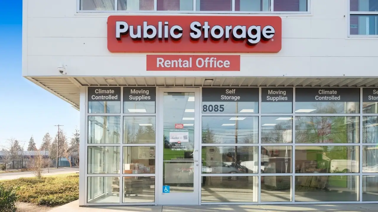 Public Storage, RV storage in Portland