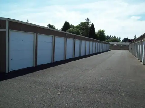 Claxter Road Storage photo 3
