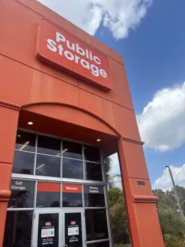 Public Storage photo 2
