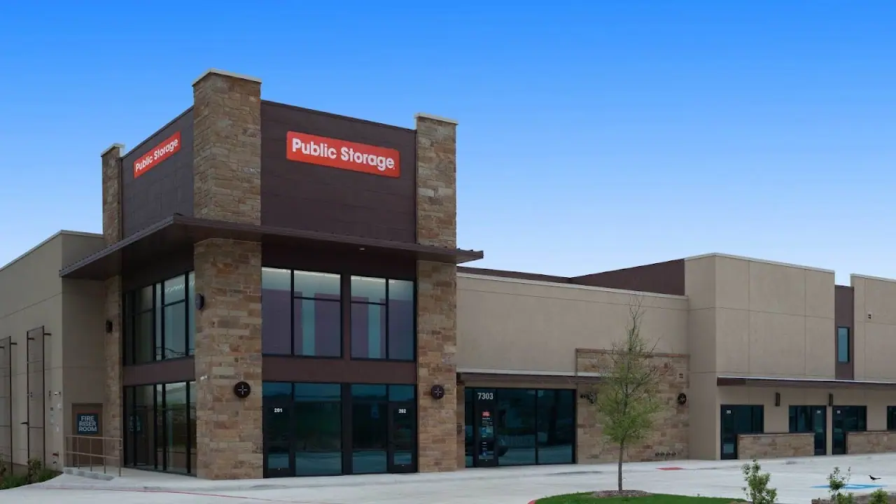 Public Storage, RV storage in Live Oak