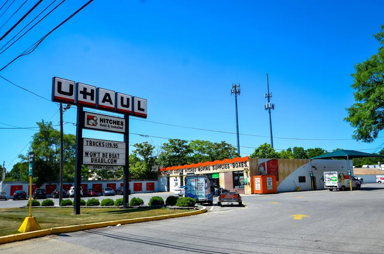 Self-Storage at U-Haul, RV storage in Indianapolis
