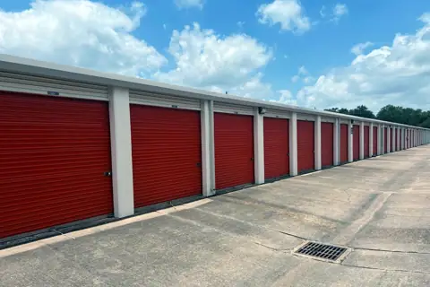 Public Storage photo 3