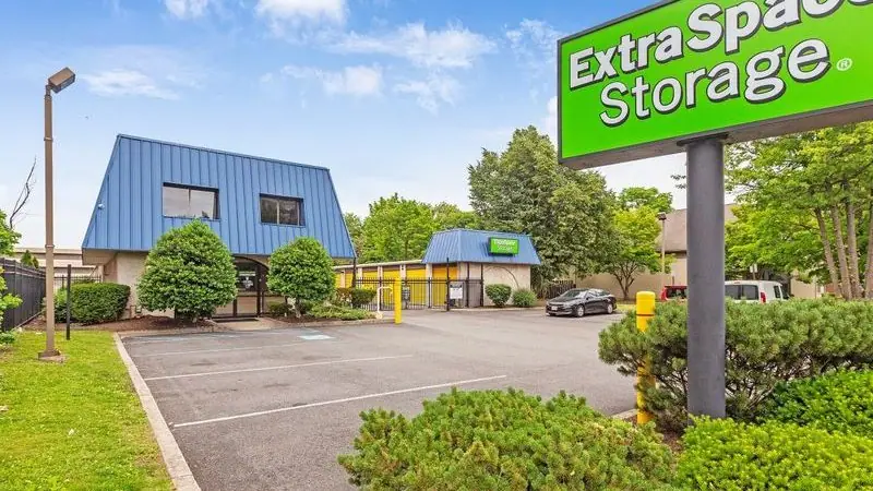 Extra Space Storage, RV storage in Englewood