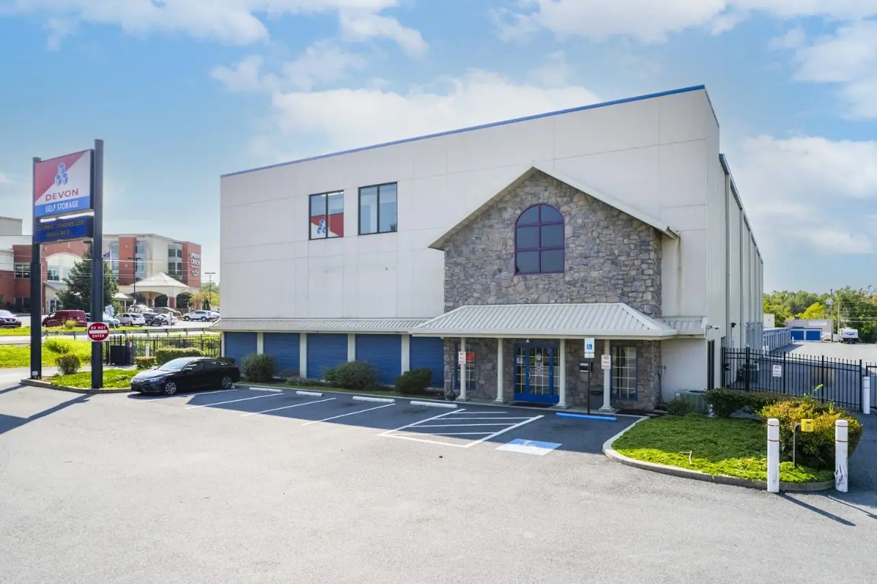 Devon Self Storage Harrisburg, Pennsylvania, RV storage in Harrisburg