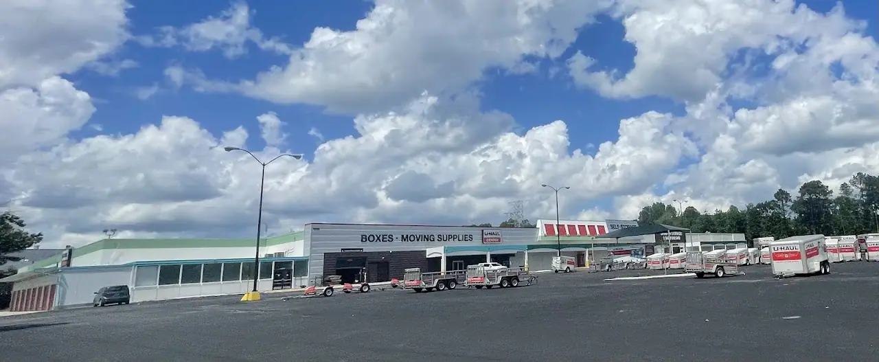 Self-Storage at U-Haul, RV storage in West Columbia