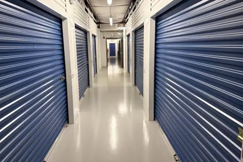 Public Storage photo 2