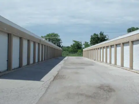 A Storage Inn photo 2