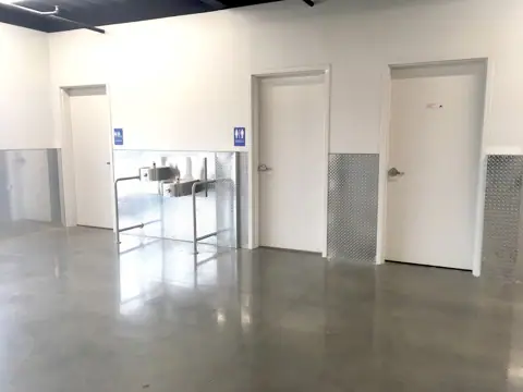 Public Storage photo 2