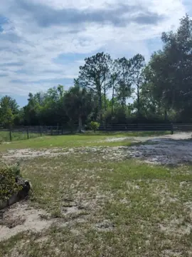 Rv and boat storage Discovery road photo 3