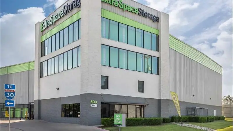 Extra Space Storage, RV storage in Dallas