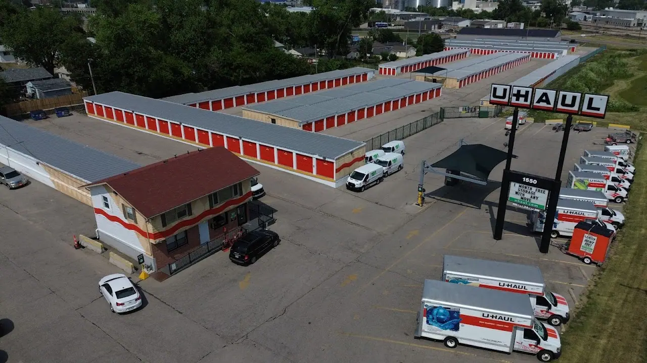 Self-Storage at U-Haul, RV storage in Cedar Rapids