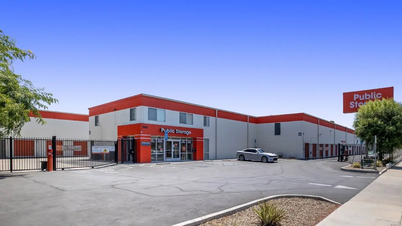 Public Storage, RV storage in Pasadena