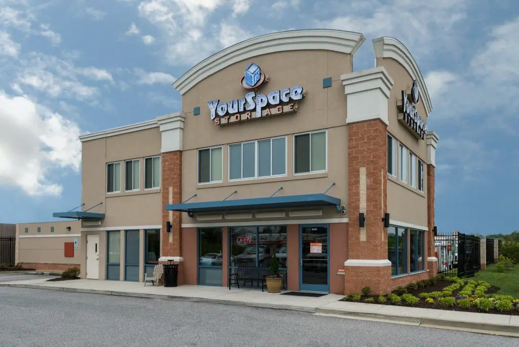 YourSpace Storage @ St. Charles, RV storage in Waldorf