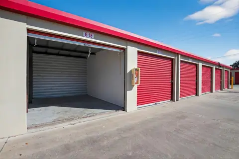 Prime Storage photo 2