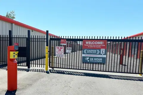 Public Storage photo 2