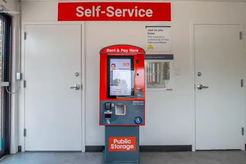 Public Storage photo 2