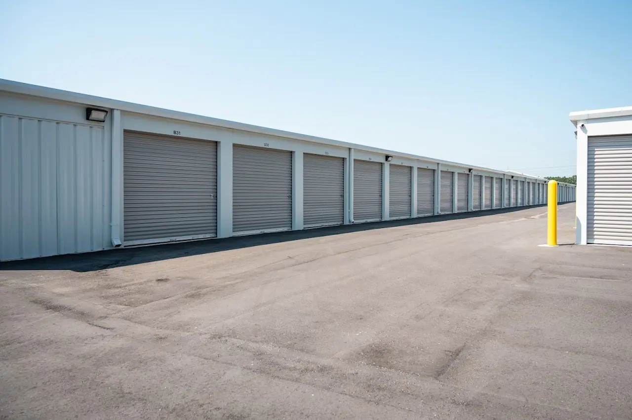Turnrows Storage Center, RV storage in Raeford