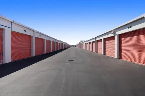 Public Storage photo 2